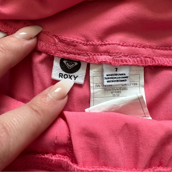 ✨50% OFF✨ Roxy Shorts - Picture 7 of 11